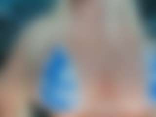 adrianna777's Live Sex Cam Show