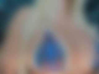 adrianna777's Live Sex Cam Show