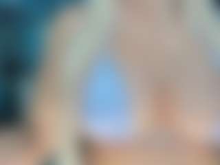 adrianna777's Live Sex Cam Show