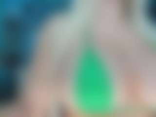 adrianna777's Live Sex Cam Show