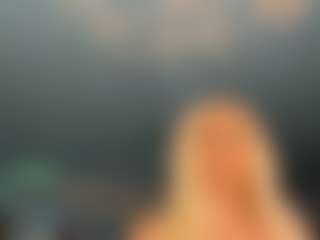 adrianna777's Live Sex Cam Show