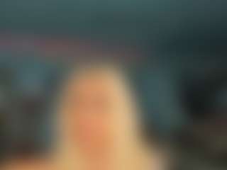 adrianna777's Live Sex Cam Show