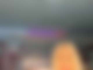 adrianna777's Live Sex Cam Show