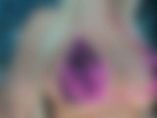 adrianna777's Live Sex Cam Show