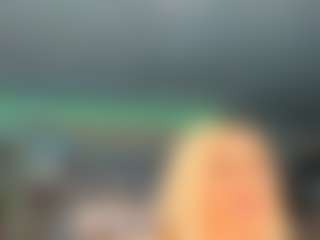 adrianna777's Live Sex Cam Show