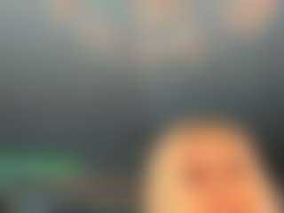 adrianna777's Live Sex Cam Show