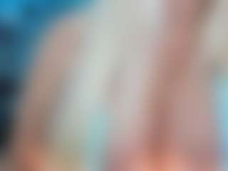 adrianna777's Live Sex Cam Show