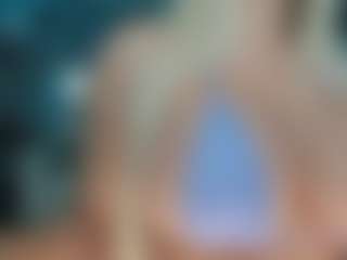 adrianna777's Live Sex Cam Show