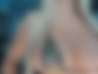 adrianna777's Live Sex Cam Show