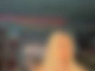 adrianna777's Live Sex Cam Show
