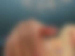 adrianna777's Live Sex Cam Show