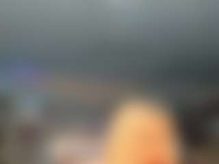 adrianna777's Live Sex Cam Show
