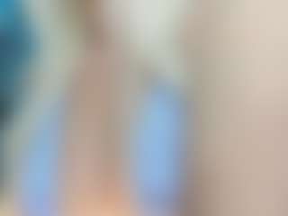 adrianna777's Live Sex Cam Show