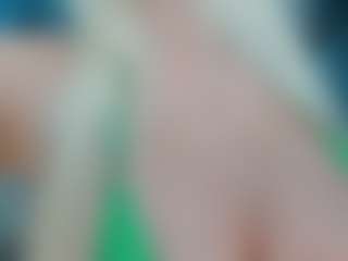 adrianna777's Live Sex Cam Show