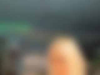 adrianna777's Live Sex Cam Show