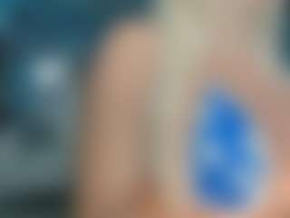 adrianna777's Live Sex Cam Show