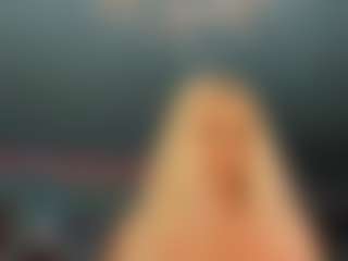 adrianna777's Live Sex Cam Show