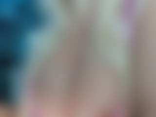 adrianna777's Live Sex Cam Show