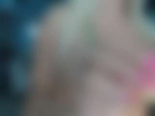 adrianna777's Live Sex Cam Show