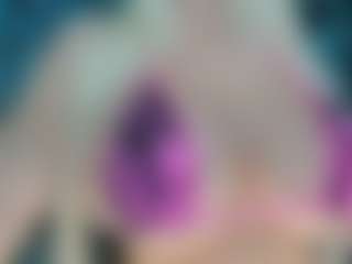 adrianna777's Live Sex Cam Show
