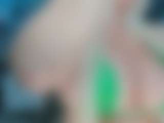 adrianna777's Live Sex Cam Show