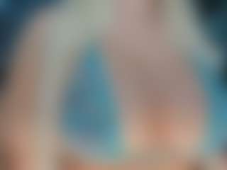 adrianna777's Live Sex Cam Show