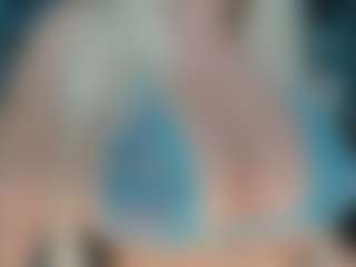 adrianna777's Live Sex Cam Show