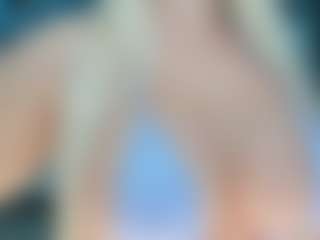 adrianna777's Live Sex Cam Show