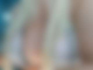 adrianna777's Live Sex Cam Show