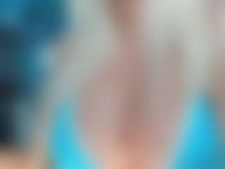 adrianna777's Live Sex Cam Show