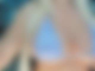 adrianna777's Live Sex Cam Show