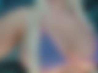 adrianna777's Live Sex Cam Show
