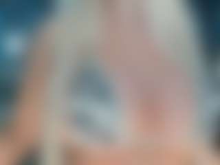 adrianna777's Live Sex Cam Show