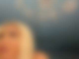 adrianna777's Live Sex Cam Show