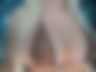 adrianna777's Live Sex Cam Show