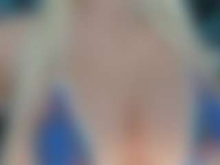 adrianna777's Live Sex Cam Show