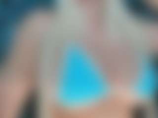 adrianna777's Live Sex Cam Show