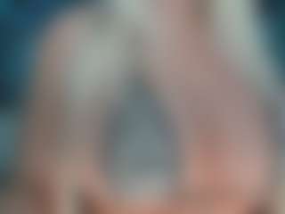 adrianna777's Live Sex Cam Show