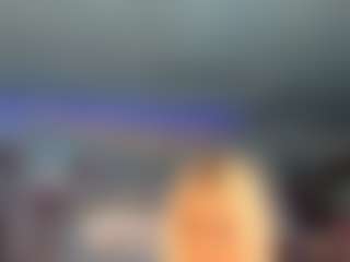 adrianna777's Live Sex Cam Show