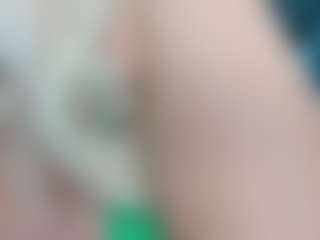 adrianna777's Live Sex Cam Show