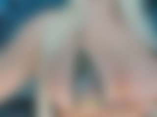 adrianna777's Live Sex Cam Show