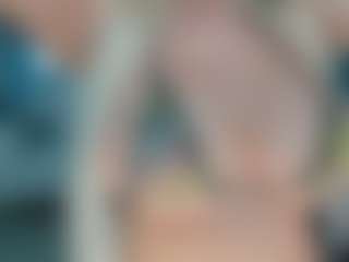 adrianna777's Live Sex Cam Show