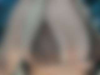 adrianna777's Live Sex Cam Show