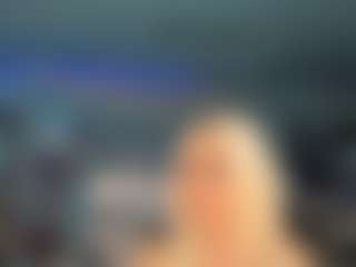 adrianna777's Live Sex Cam Show