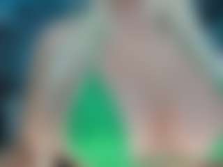 adrianna777's Live Sex Cam Show