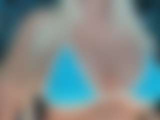 adrianna777's Live Sex Cam Show