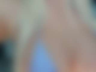 adrianna777's Live Sex Cam Show