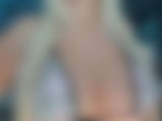 adrianna777's Live Sex Cam Show
