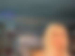 adrianna777's Live Sex Cam Show
