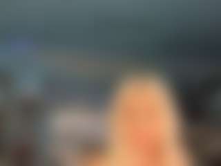 adrianna777's Live Sex Cam Show